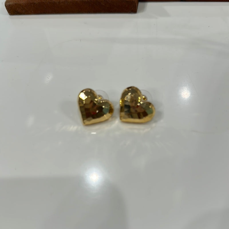 Gemelli heart studs