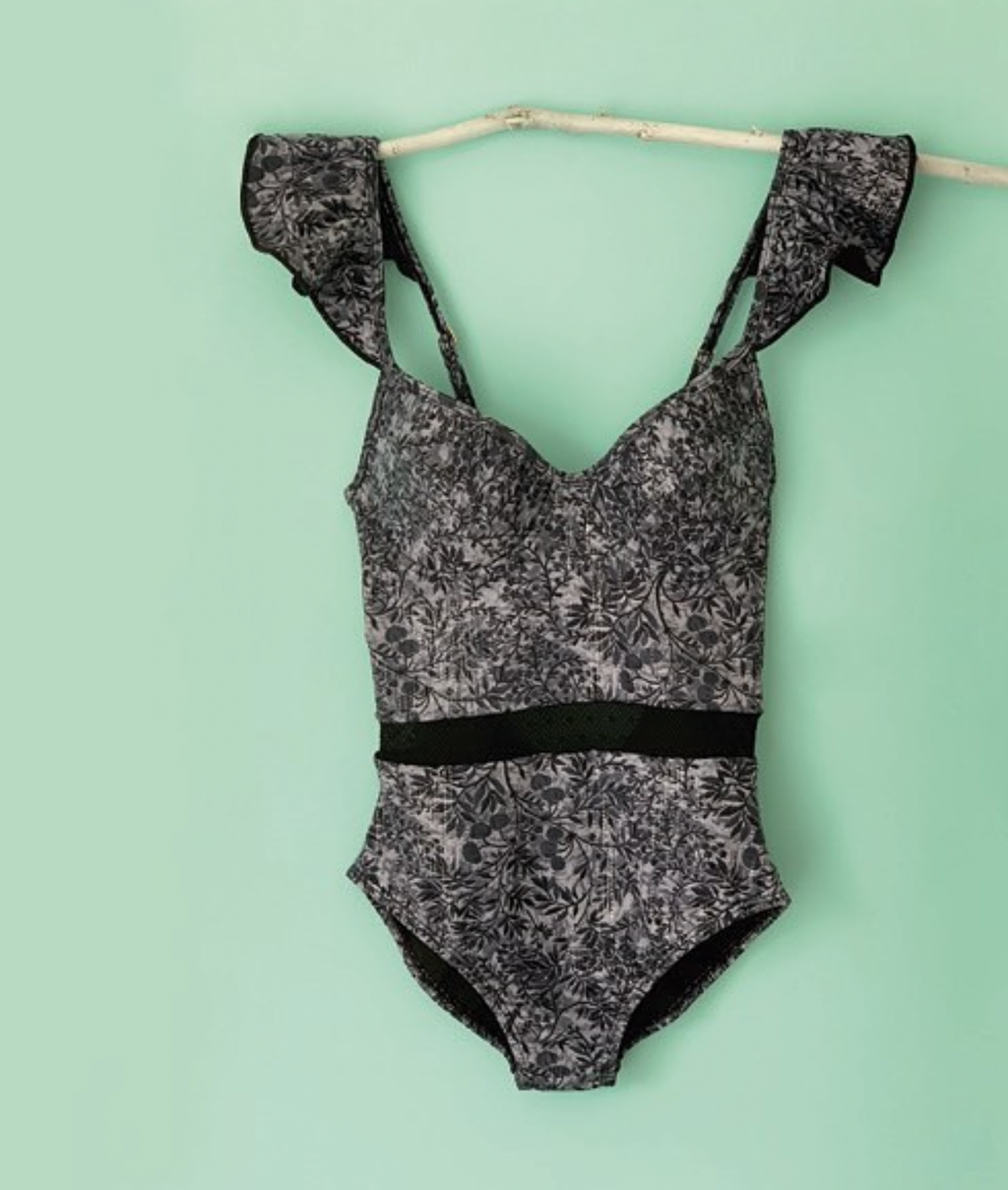 Leafy Ruffled Sleeves One Piece